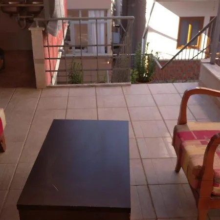 Habitación en casa particular Dhoma Pushimi Per 4 Stinet 61 Pogradec