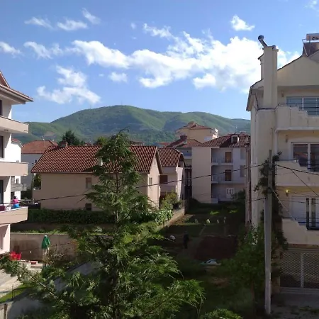 Dhoma Pushimi Per 4 Stinet 61 Habitación en casa particular Pogradec